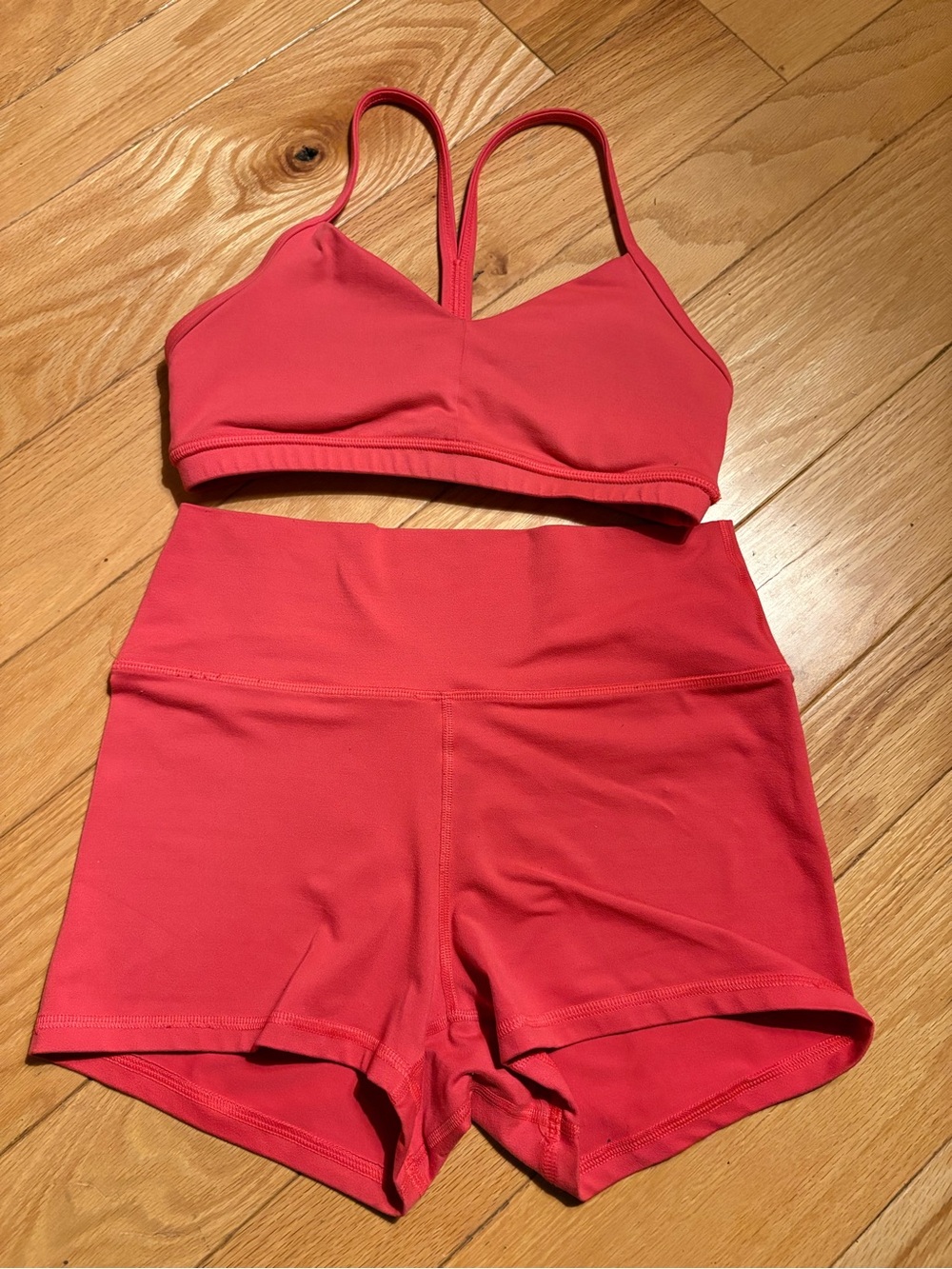 Fleo Coral Pink Seamless Sports Bra & High-Waist Shorts Set